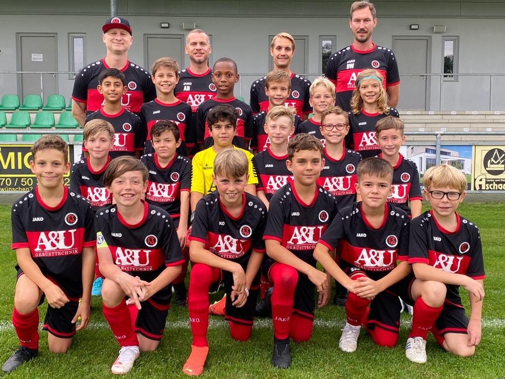 Gruppenbild der D2 Jugend des FSV Pfaffenhofen