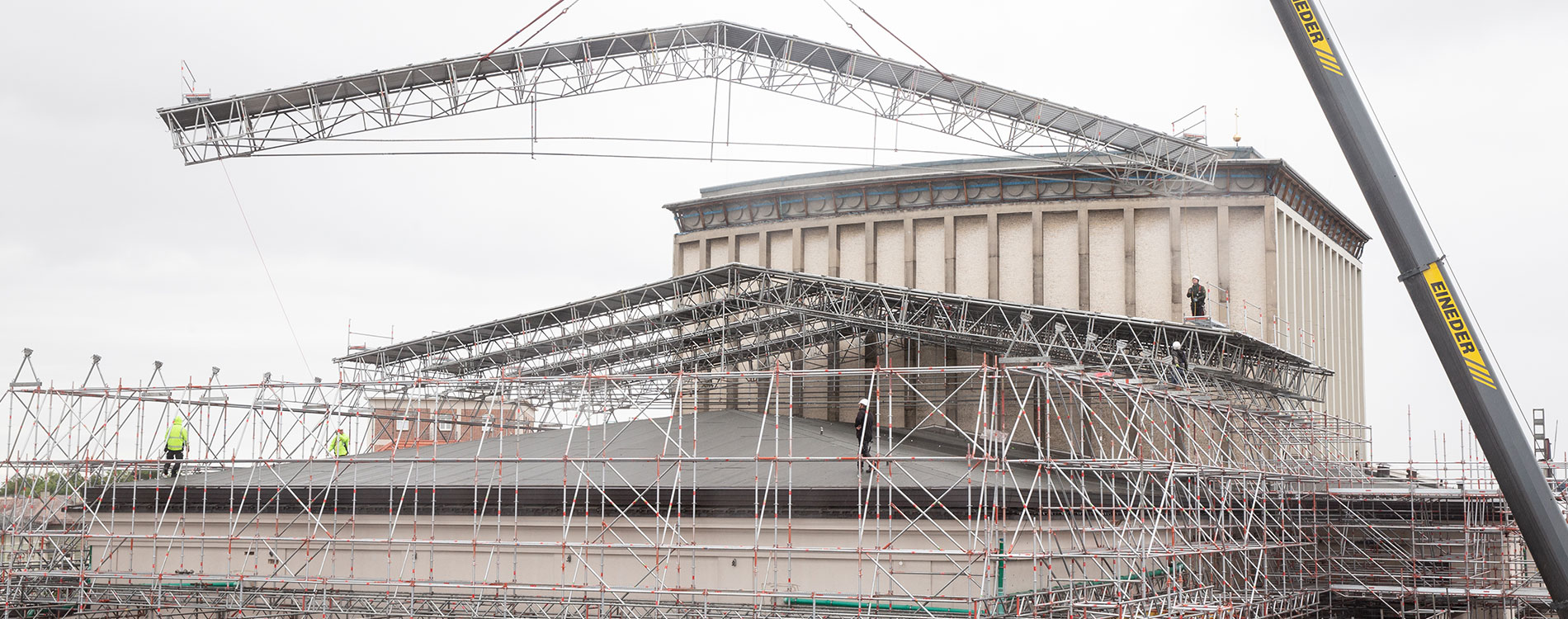 Staatstheater Augsburg eingerüstet von A&U Gerüstbau