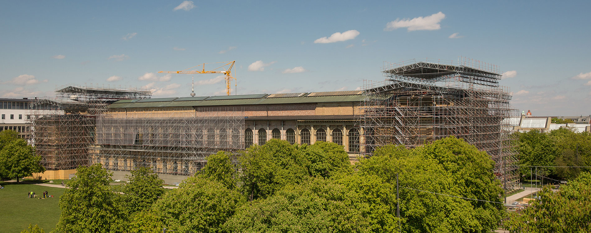 Pinakothek in München eingerüstet von A&U Gerüstbau